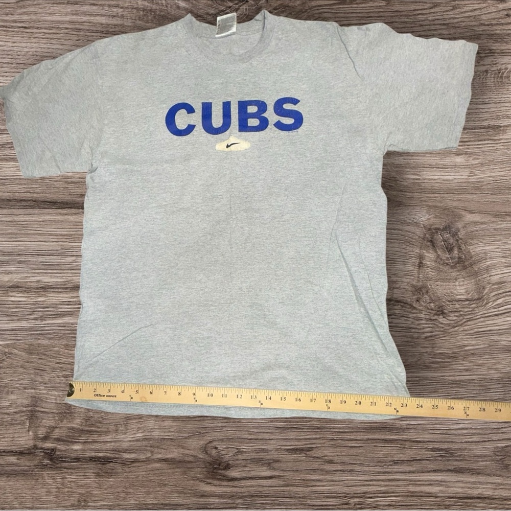 Vintage Nike Chicago Cubs T Shirt Mens L Gray MLB Baseball Swoosh 90s Y2K - Picture 2 of 6